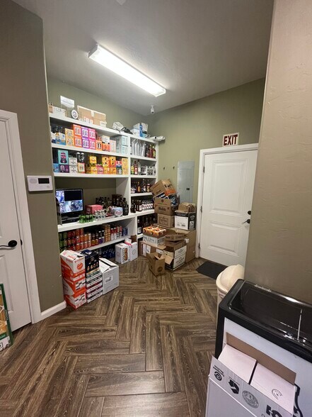 More Photos Of 213 Lake dr, Medicine Park Convenience Store For Sale