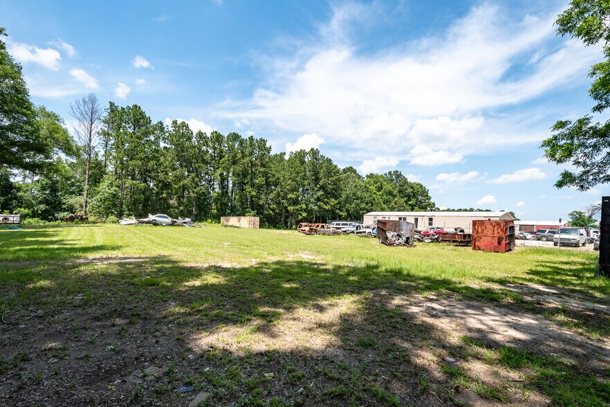 More Photos Of 7820 FM 1010 Rd, Cleveland General Retail For Sale