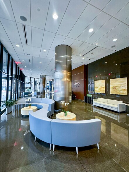 More Photos Of 1800 Bering Dr, Houston Office For Lease