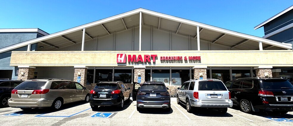 More Photos Of 1131-1183 De Anza Blvd, San Jose Unknown For Lease