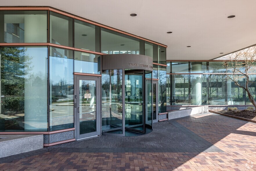 More Photos Of 2 Tower Center Blvd, East Brunswick Office Residential For Lease