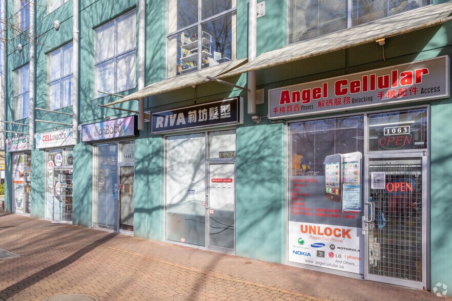 More Photos Of 8700 McKim Way, Richmond Office For Sale