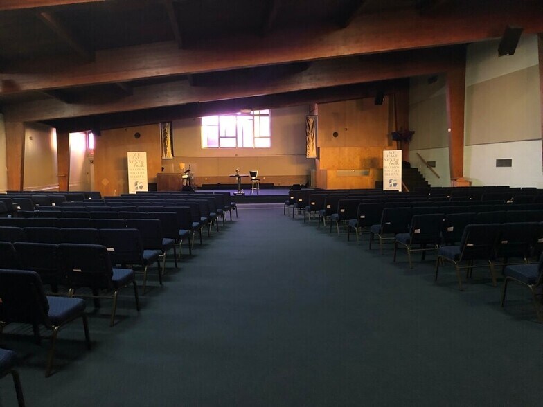 More Photos Of 11406-11440 Morang Dr, Detroit Religious Facility For Sale