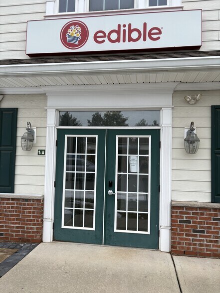 Primary Photo Of 281 Triangle Rd, Hillsborough Freestanding For Lease