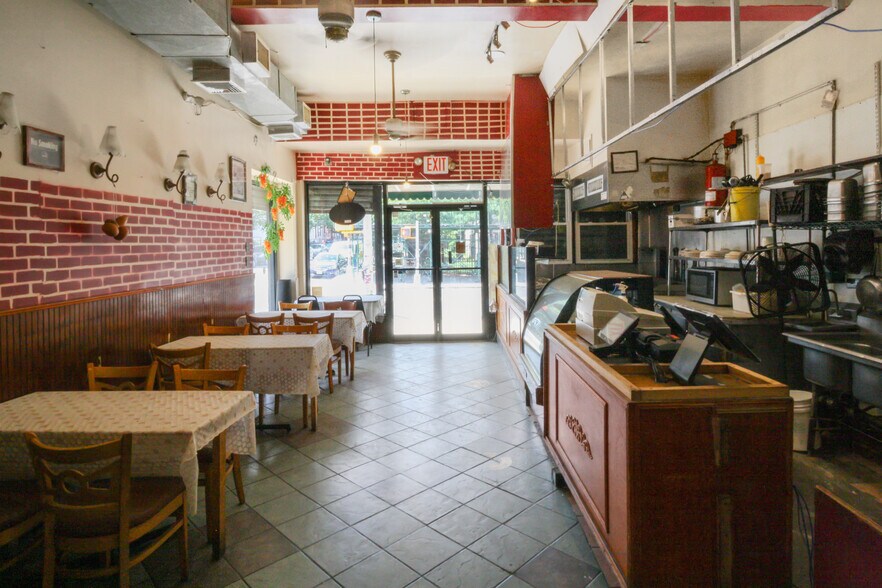 More Photos Of 67 Wilson Ave, Brooklyn Multifamily For Lease