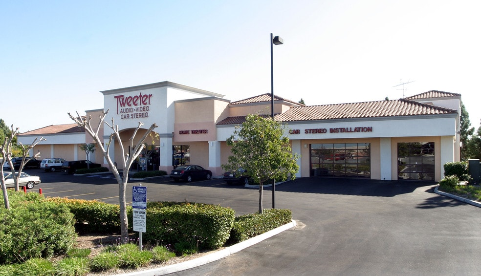 More Photos Of 885 E H St, Chula Vista General Retail For Lease