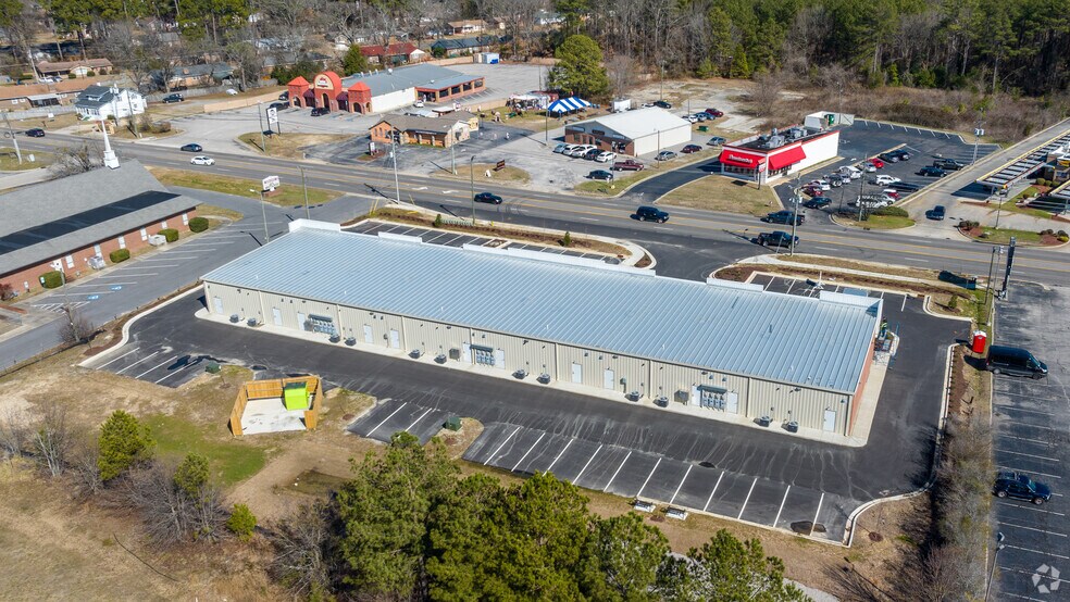 More Photos Of 5855 Yadkin Rd, Fayetteville General Retail For Lease