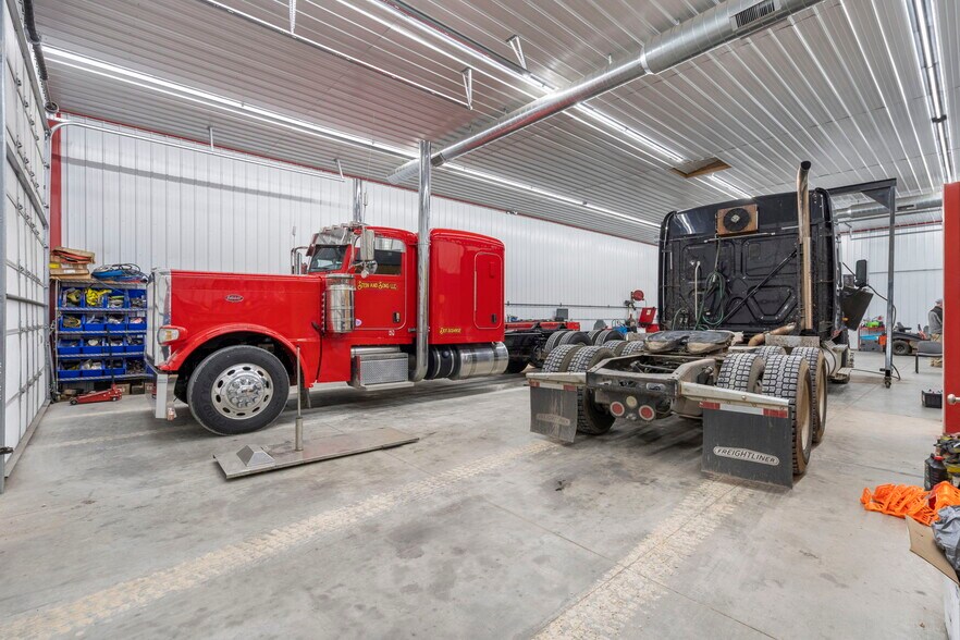 More Photos Of 317 US-60, Billings Truck Terminal For Sale