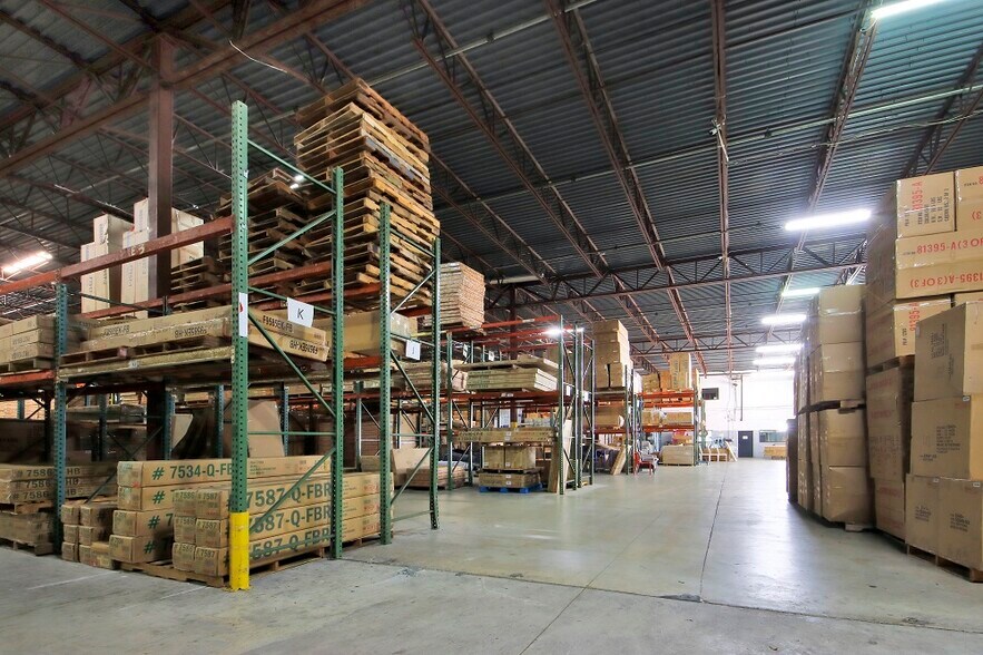 More Photos Of 4915 NW 159th St, Miami Lakes Warehouse For Lease