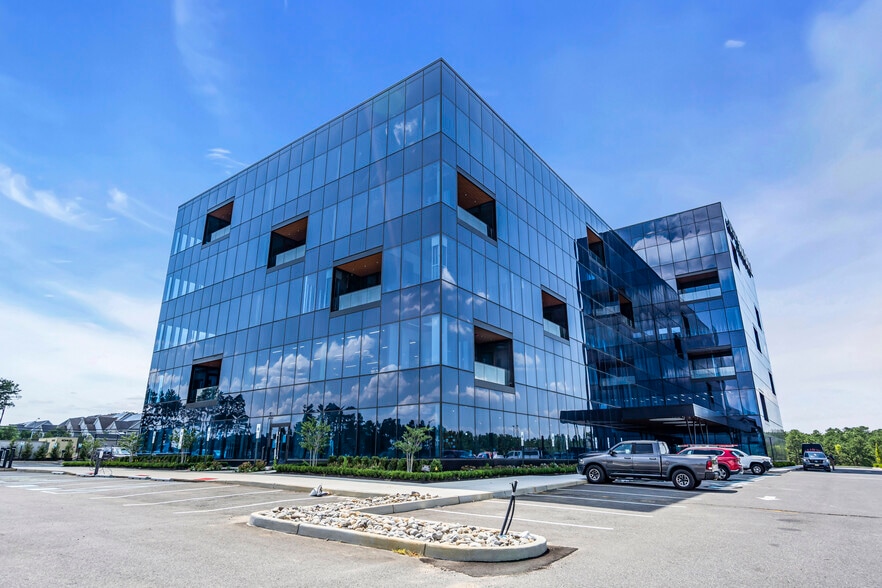 More Photos Of 500 Boulevard of Americas, Lakewood Medical For Lease