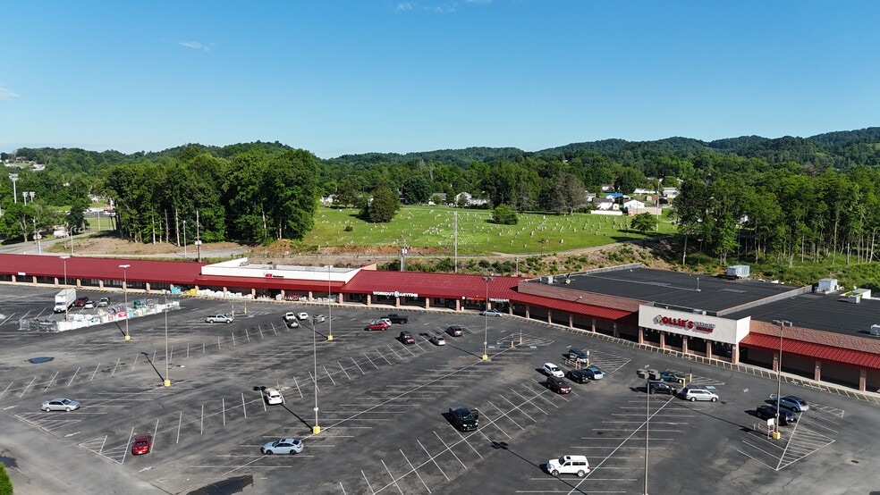 More Photos Of 1315 Euclid Ave, Bristol Unknown For Lease