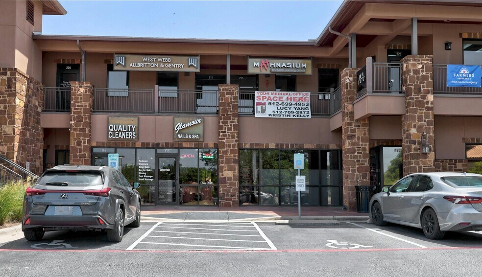 More Photos Of 4300 N Quinlan Park Rd, Austin Unknown For Lease