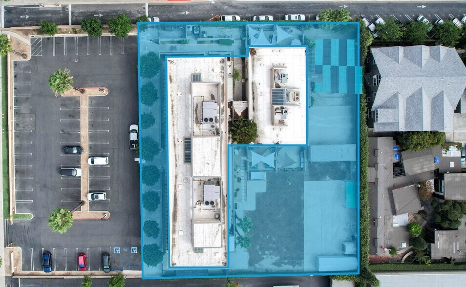 More Photos Of 66 Hurlbut St, Pasadena Medical For Lease