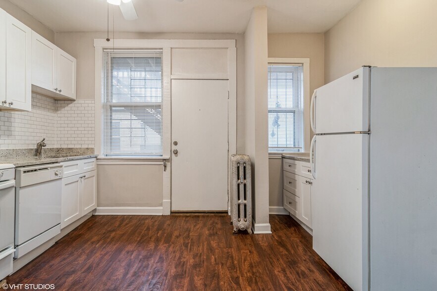 More Photos Of 3605-3607 W Palmer St, Chicago Apartments For Sale
