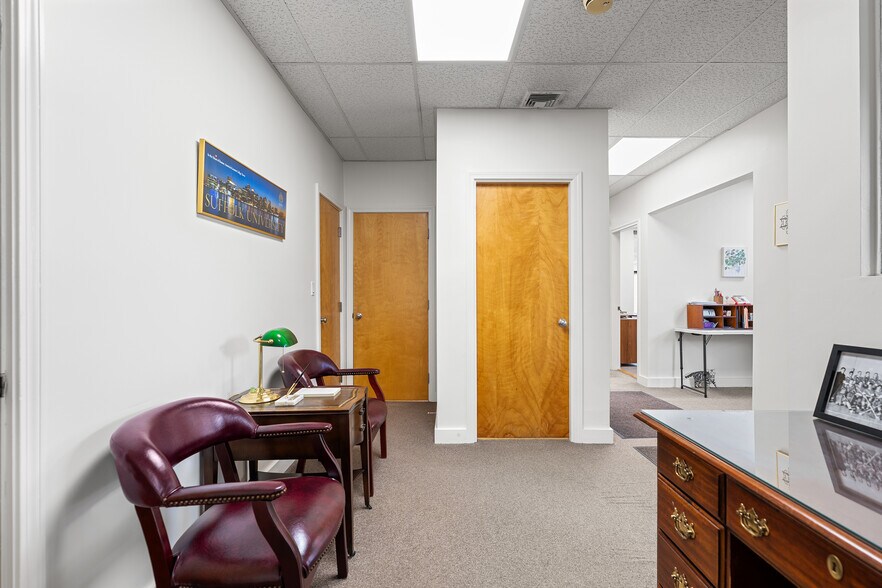 More Photos Of 1074 Massachusetts Ave, Arlington Office For Sale