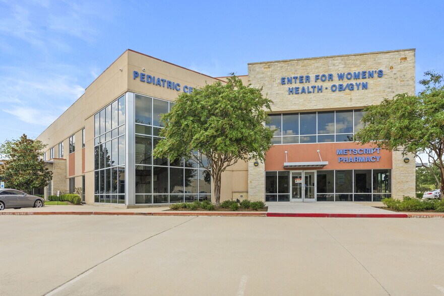 Primary Photo Of 7790 W Grand Pky, Richmond Medical For Lease