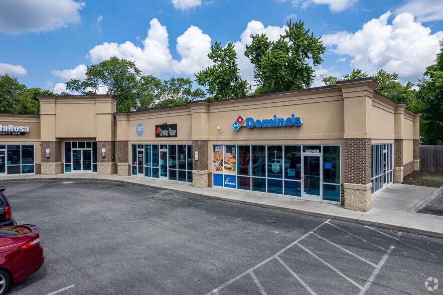 More Photos Of 7419 Middlebrook Pike, Knoxville General Retail For Lease