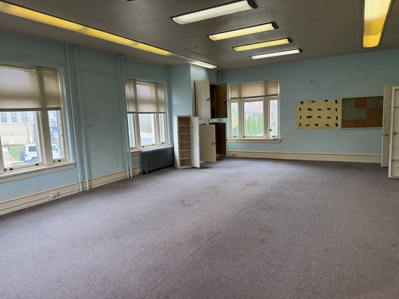 More Photos Of 5 Wyomissing Blvd, Wyomissing Lodge Meeting Hall For Sale