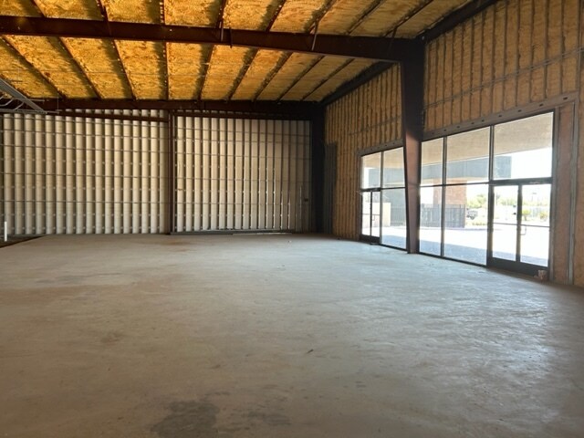 More Photos Of 7219 Rocio Dr, Laredo Office For Lease