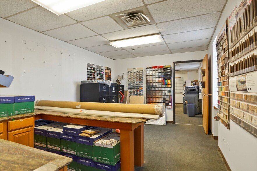 More Photos Of 3220 E 52nd Ave, Denver Warehouse For Sale