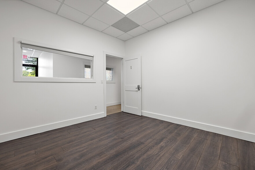 More Photos Of 1320 N Campbell Rd, Royal Oak Office Residential For Lease