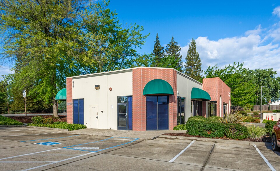More Photos Of 8203 Sierra College Blvd, Roseville Office For Sale