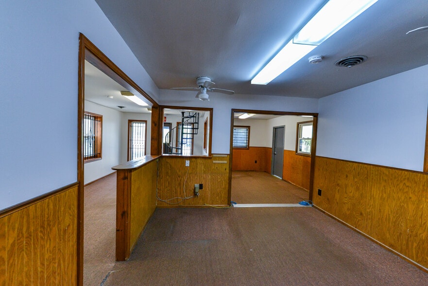 More Photos Of 6556 Jonas Pl, Berkeley Warehouse For Sale