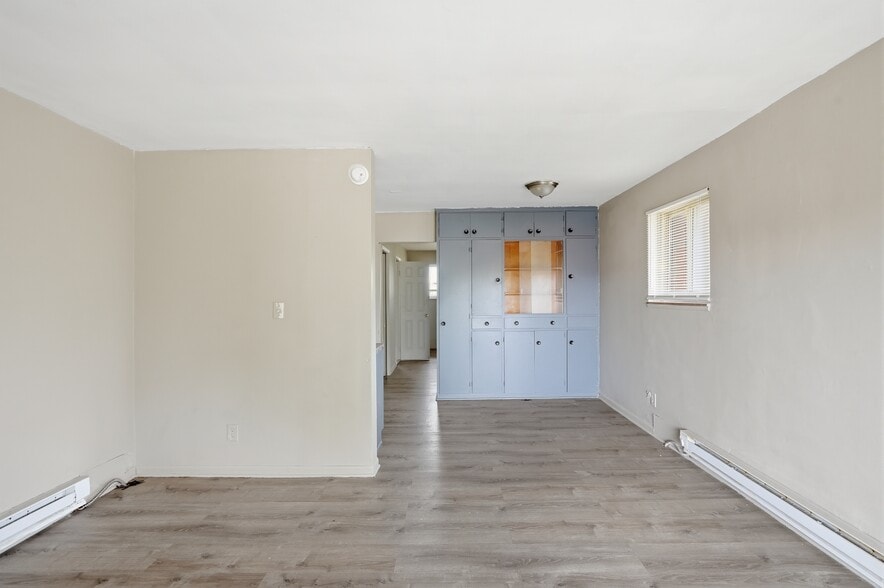 More Photos Of 9439 Chalmers St, Detroit Apartments For Sale
