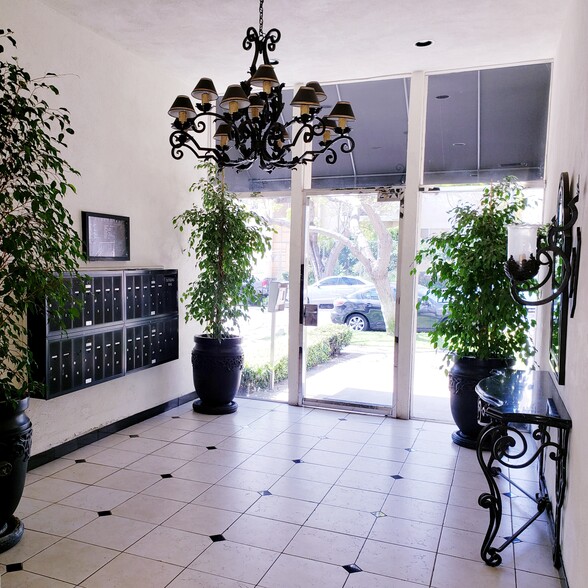 More Photos Of 1830 Greenfield Ave, Los Angeles Apartments For Sale
