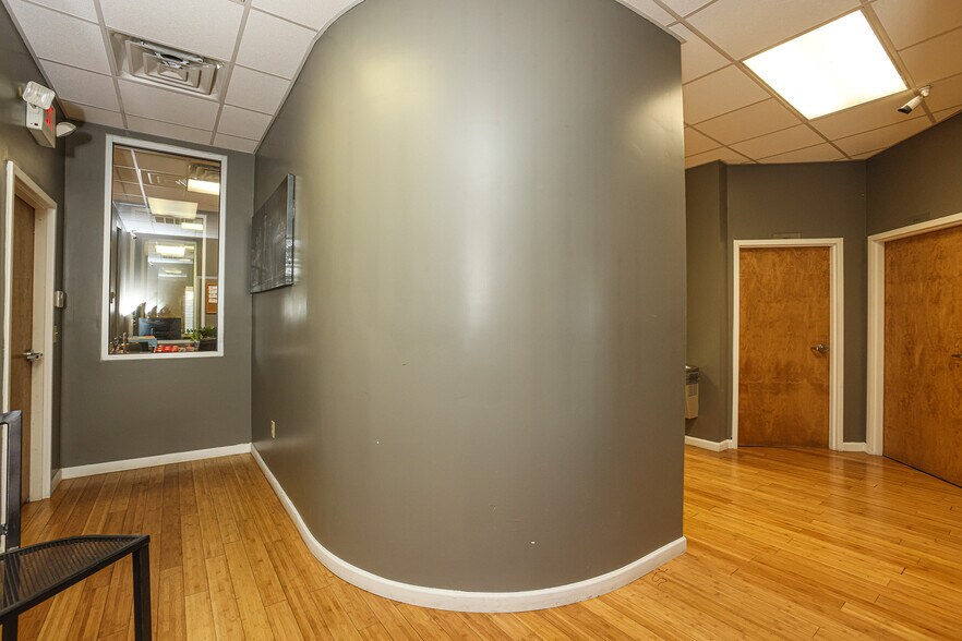 More Photos Of 8311 Two Notch Rd, Columbia Office For Sale
