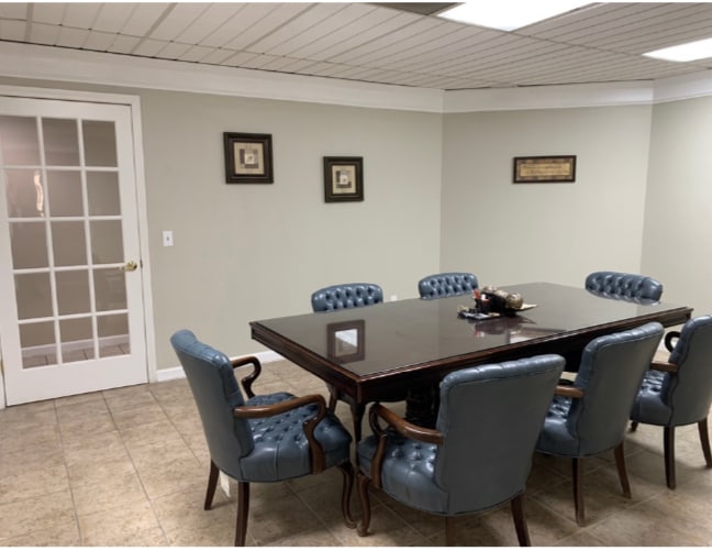 More Photos Of 652 Exchange Pl, Lilburn Office For Sale