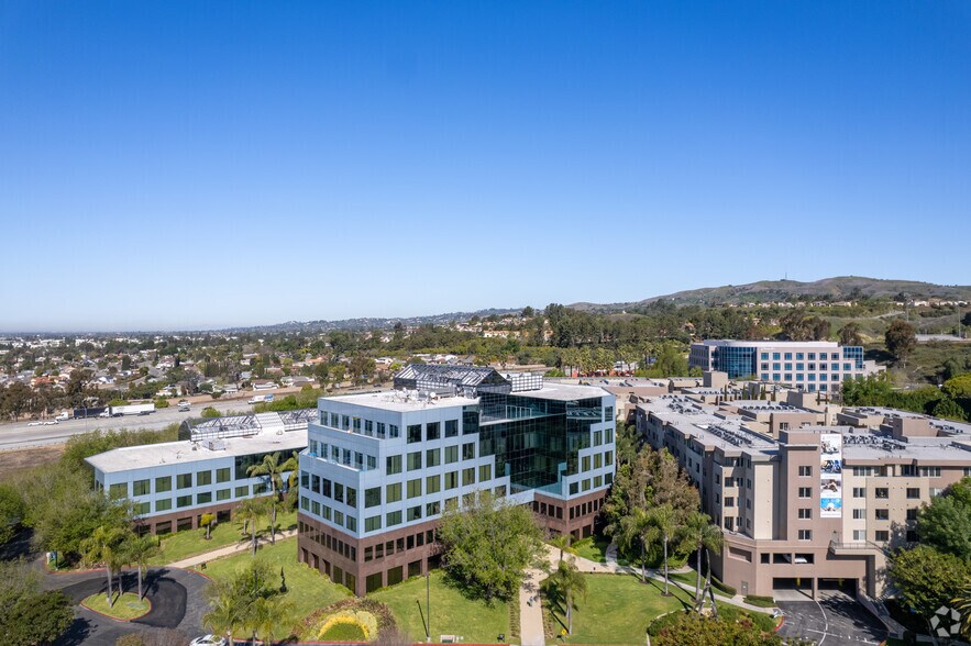 More Photos Of 1 Pointe Dr, Brea Office For Lease