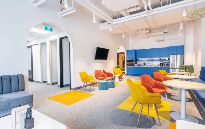 More Photos Of 15 Wellesley St W, Toronto Office For Sale