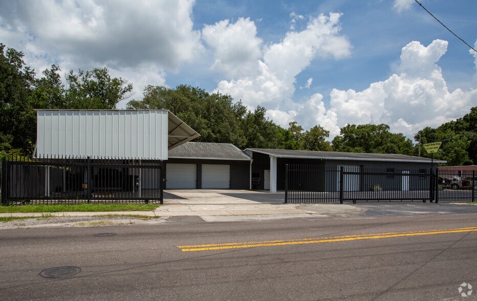 More Photos Of 4615 N 34th St, Tampa Warehouse For Sale
