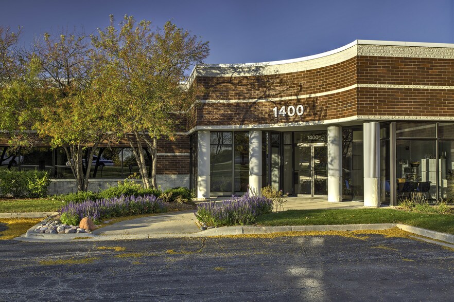 Primary Photo Of 1400 E Lake Cook Rd, Buffalo Grove Office For Lease
