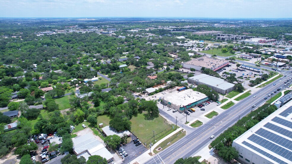 More Photos Of 700 W Scurry St, Austin Land For Sale