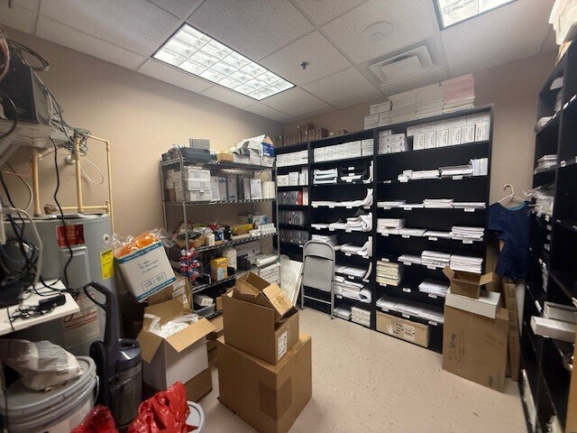 More Photos Of 6150 Metrowest Blvd, Orlando Medical For Lease