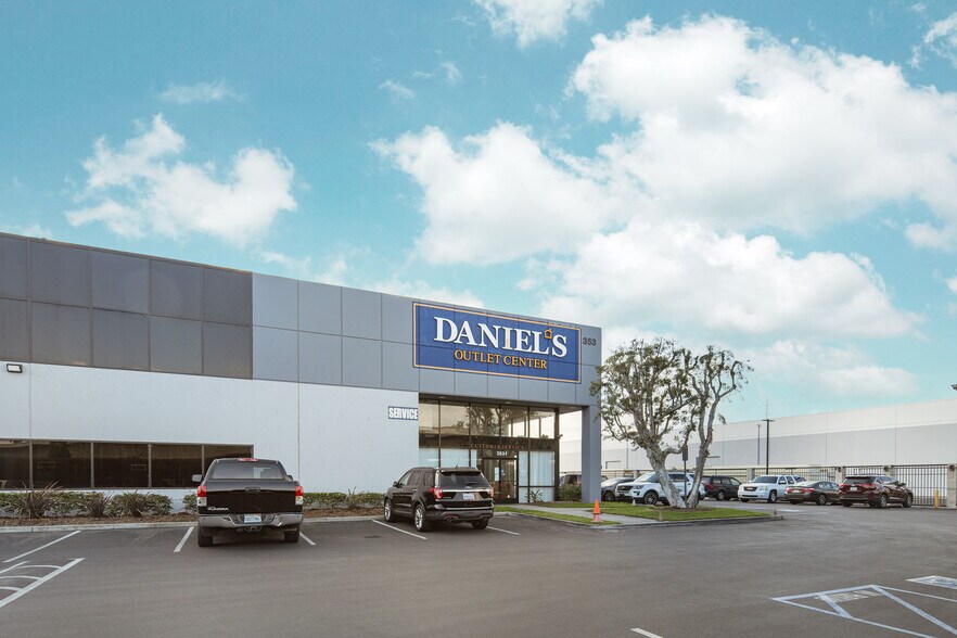 More Photos Of 333 N Euclid Way, Anaheim Food Processing For Lease