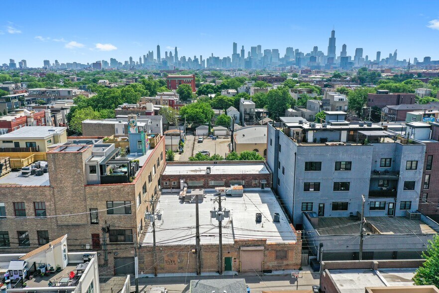 More Photos Of 526 N Western Ave, Chicago Manufacturing For Sale