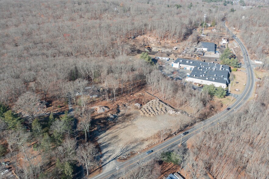 More Photos Of 909 Main St, Monroe Land For Sale