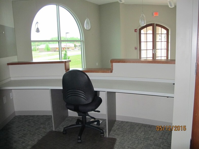 More Photos Of 7316 Spout Springs Rd, Flowery Branch Office For Sale