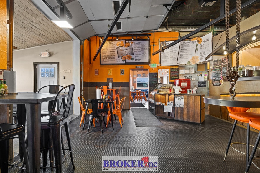 More Photos Of 120 E 3rd St, Lusk Restaurant For Sale