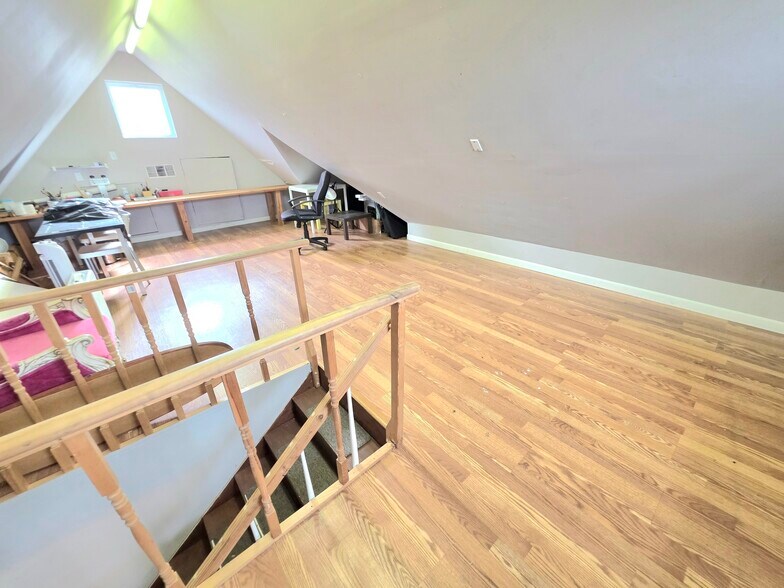 More Photos Of 1638 Parker Ave, Fort Lee Storefront Retail Office For Lease