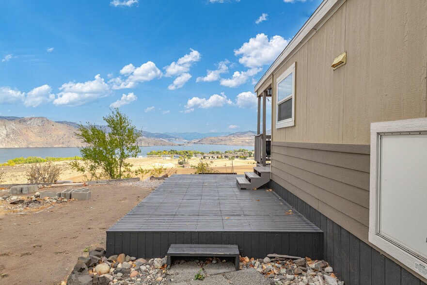 More Photos Of 44892 State Route 21 N, Wilbur Trailer Camper Park For Sale