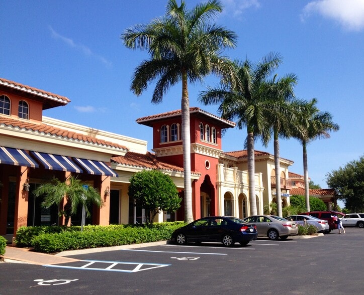 More Photos Of 8200 Health Center Blvd, Bonita Springs Unknown For Lease
