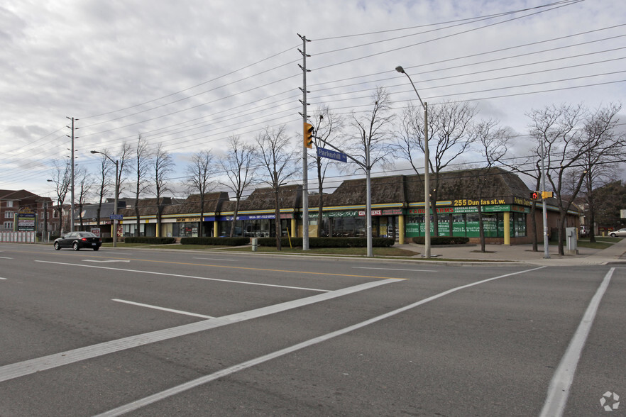 Primary Photo Of 255 Dundas St W, Mississauga Freestanding For Lease