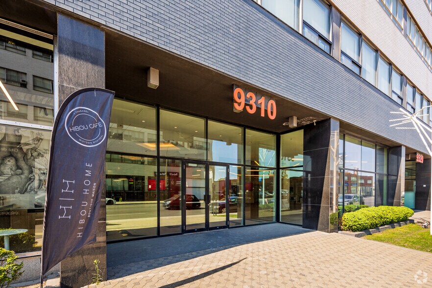 More Photos Of 9300-9340 Boul Saint-Laurent, Montréal Office For Lease