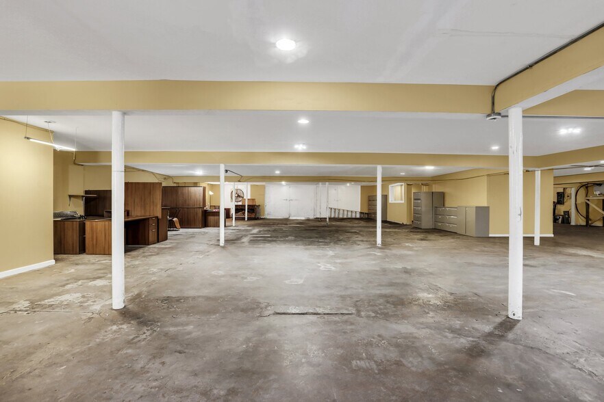 More Photos Of 4662 Rivers Ave, North Charleston Freestanding For Lease