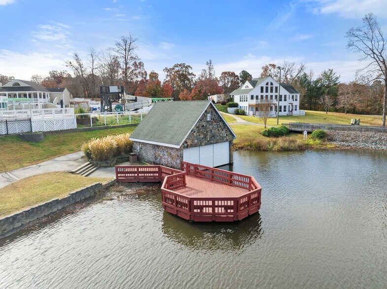 More Photos Of 1903 Adams Farm Pky, Greensboro Sports And Entertainment For Sale