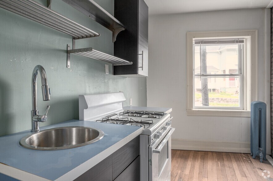 More Photos Of 11100-11106 Detroit Ave, Cleveland Apartments For Sale